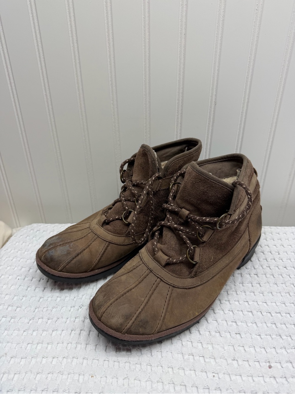 UGG Men's Brown Suede Lace-Up Boots